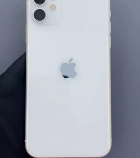 苹果11 128G 白色 电池74，97新...
