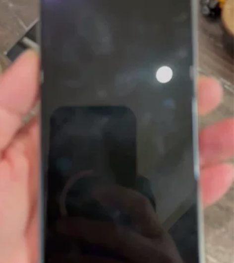 oppo reno8 显示屏幕坏了 内存不...