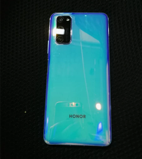 荣耀v30Pro 手机，外观颜色特别好看，...