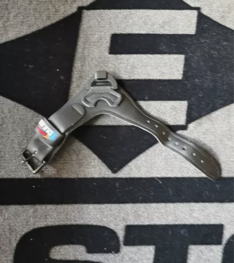 火球撒放器腕带 全新  感兴趣的话点“我想...