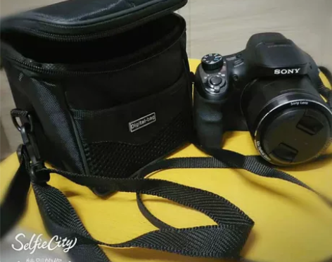 索尼 单反 物品是专卖店买的保证正品。 一...