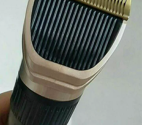 (出闲置)一个高端理发器，理发剪，电推剪，...