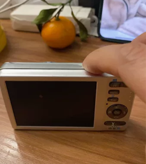 aigo爱国者W168数码相机1400万5...