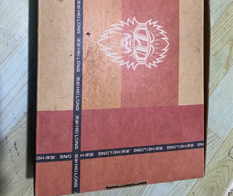 全新黑龙滑冰鞋 38码 有需要联系 含刀套...