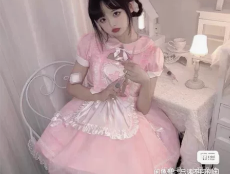 收昭和病院单op粉色，m码，需要是新版本袖...