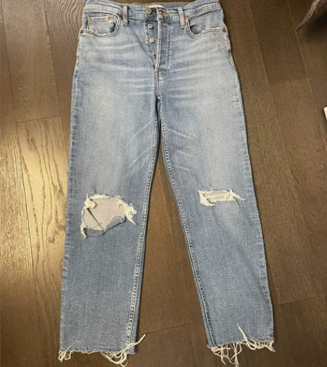 re/done 29码9分直筒膝盖破洞排扣...