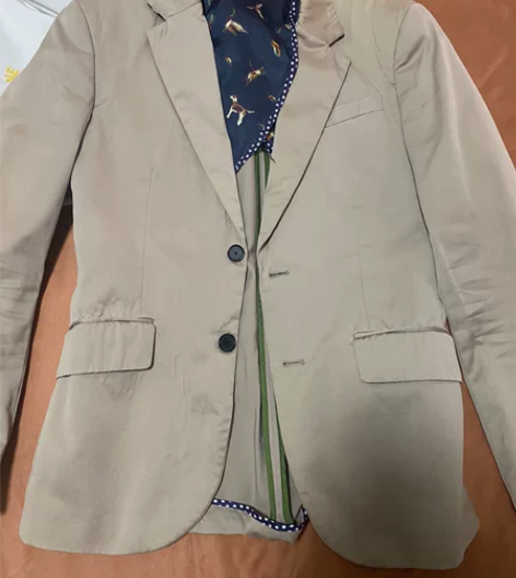 男士西服外套，料子做工没得说，胖了穿不了了...