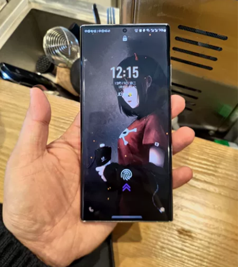 三星note20u,12+256,白色。2...