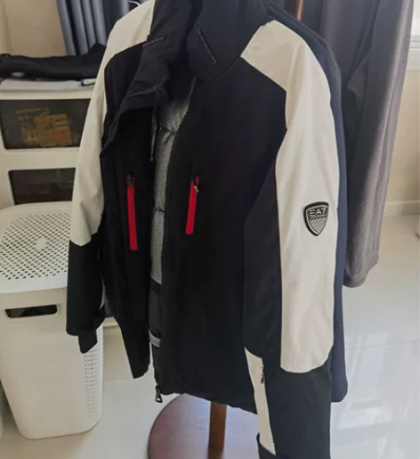 男士羽绒服，175 感兴趣的话点“我想要”...