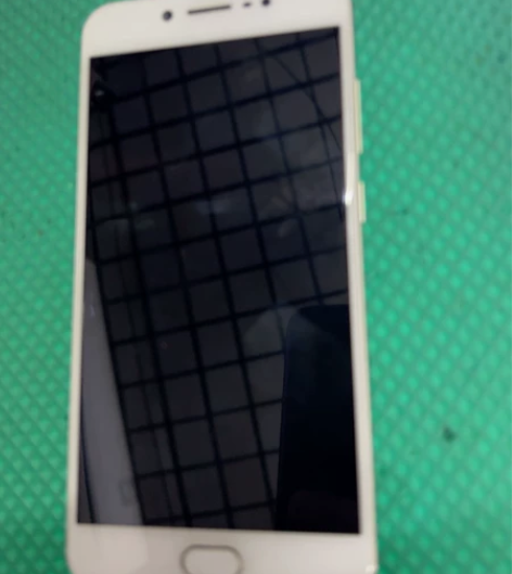 vivoY67A，432G内存容量，纯原装...