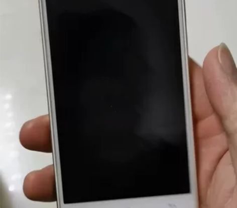 闲置手机Vivo Y35A，95新。 给家...