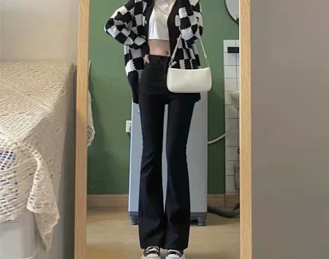 黑色微喇牛仔裤女小个子2023春季新款女装...