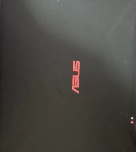 华硕 飞行堡垒8 15.6英寸 95新 I...
