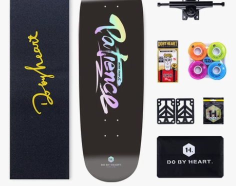 DBH滑板专业四轮大鱼板， 有使用痕迹，天...