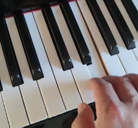 卡瓦依钢琴，KAWAI，KU-1，日本原装...