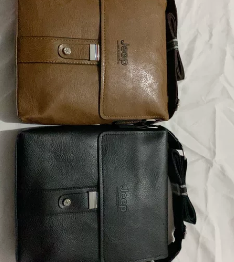 jeep包【包邮】正品皮质感男单肩包平板包...