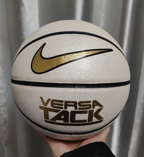 耐克篮球 7号篮球 感兴趣的话点“我想要”...