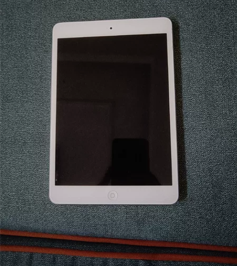 ipad平板mini2，港版WIFI 16...