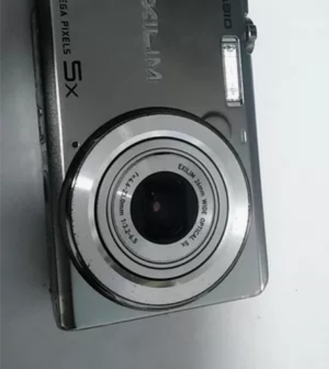 卡西欧照相机14.1megapixels5...