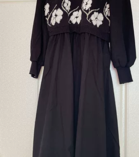 针织拼接法式复古长裙 99新，穿一天，裙长...