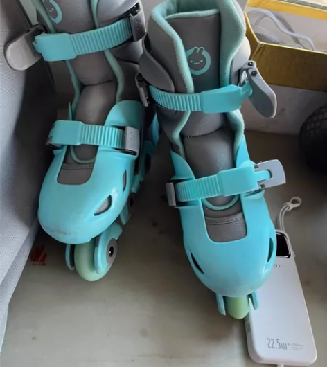 小寻智能直排轮滑鞋Hero溜冰鞋儿童男童女...