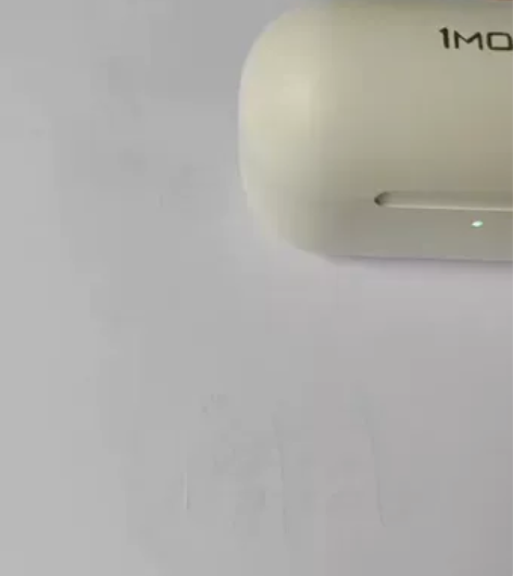 几乎全新，具体见图片。万魔旗舰耳机，周杰伦...