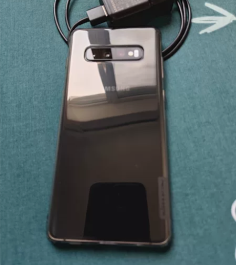 个人转让三星S10+双卡双待手机，8G+1...