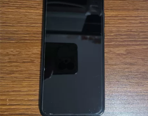 荣耀8x 4+32 箱说全，屏幕完好，正常...