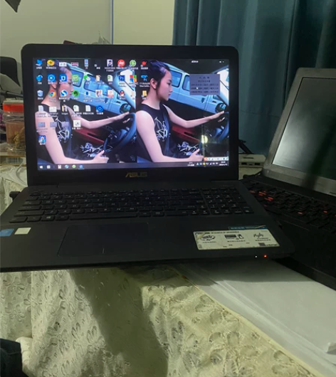 华硕笔记本i3  17年4200买现170...