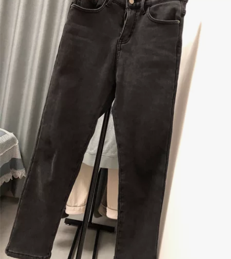 加绒牛仔裤黑色,有弹性,喜欢可入 感兴趣的...