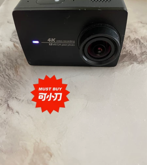 小蚁 4Ｋ 运动相机。图5标红处有稍微磕碰...