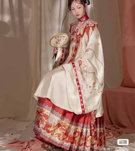 七月夕 莞尔  重工刺绣汉服～ 云肩+上衣...