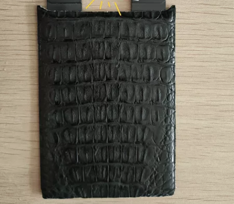 詹姆士手机R19PLUS小鳄鱼皮原厂皮壳后...