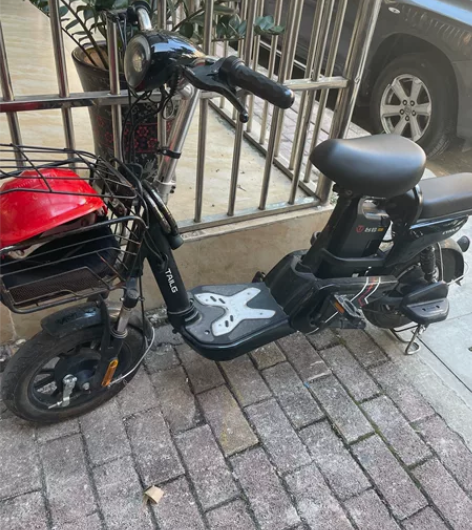 台铃电动车，2020年5月初买的，新旧如图...