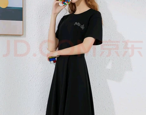 黑色法式连衣裙，T恤裙，夏季设计感小众初恋...