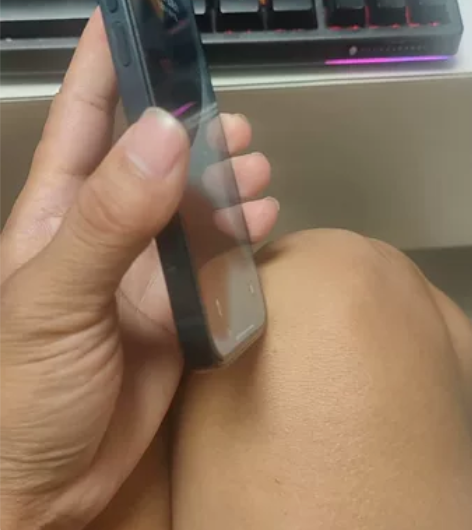 苹果13保修期内免费维修过屏幕和不读卡，保...