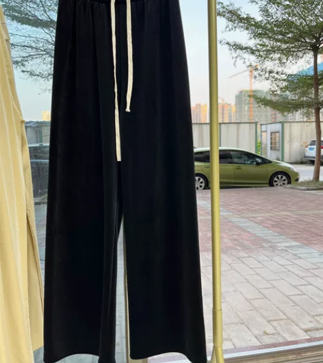 全新松紧腰阔腿裤，杏色/黑色，百搭又漂亮，...