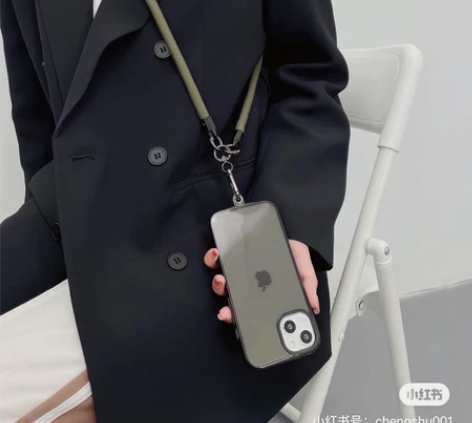 【穿搭好物】手机挂绳 斜挂绳子 军绿色！ ...
