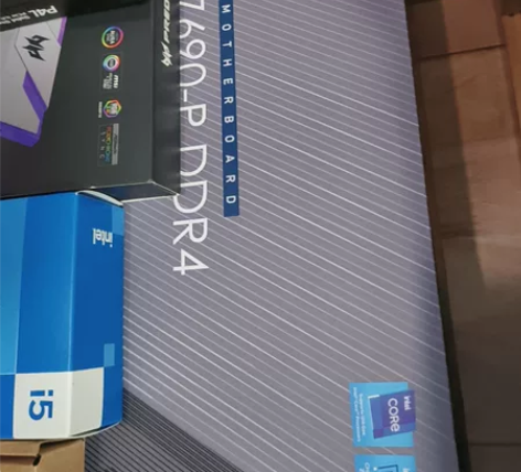 微星z690-p ddr4主板 用了不到两...