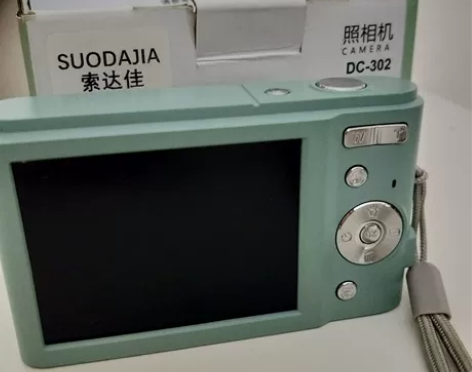 索达佳数码相机，很适合拍风景，只用过几次，...