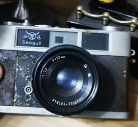 海鸥205相机老相机，很重 感兴趣的话点“...