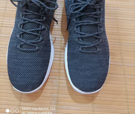 44.5码     正品安踏运动鞋    ...