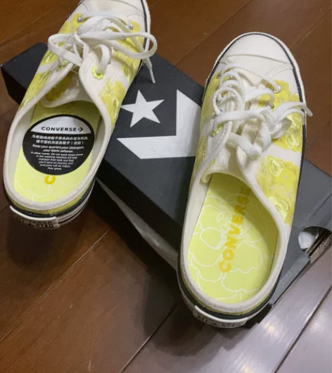 匡威板鞋，轻便鞋，36码，刺绣款，全新正品...