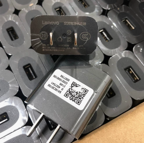 联想5V2A原装充电头10W，全新带膜，膜...