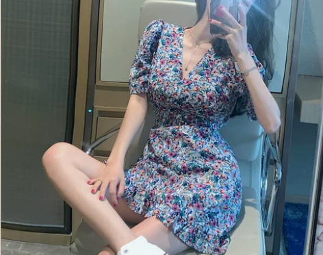 大码女装2021新款夏装法式遮肚子碎花裙胖...