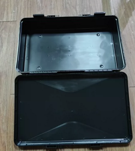 工具箱手提箱置物箱收纳箱配件箱塑料安全箱空...