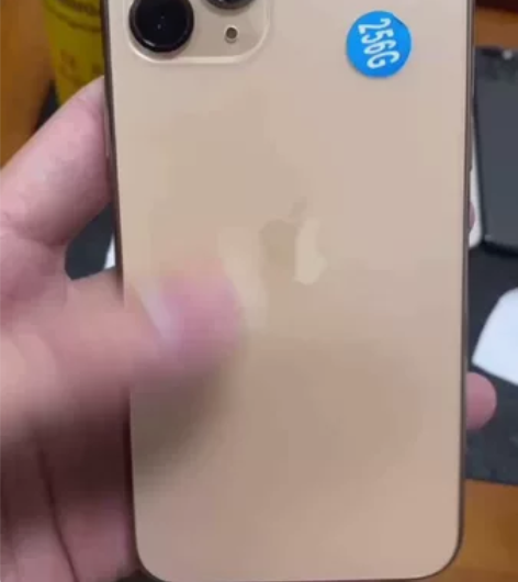 美版无锁苹果11Pro256G 感兴趣的话...
