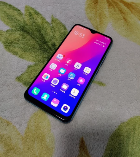 vivo Y3s 4+128g 长辈换下来...