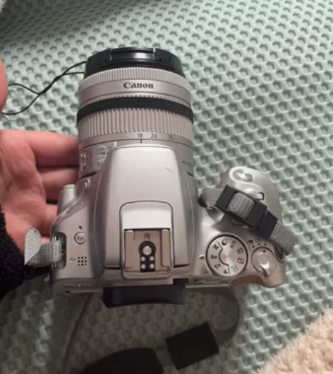 [旗舰店] Canon/佳能 EOS 20...