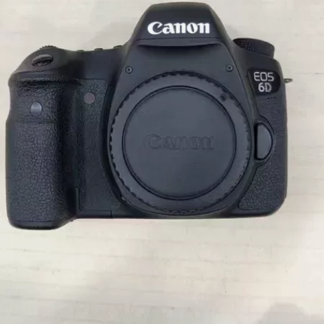 佳能 EOS 6D 全画幅单反相机。性价比...